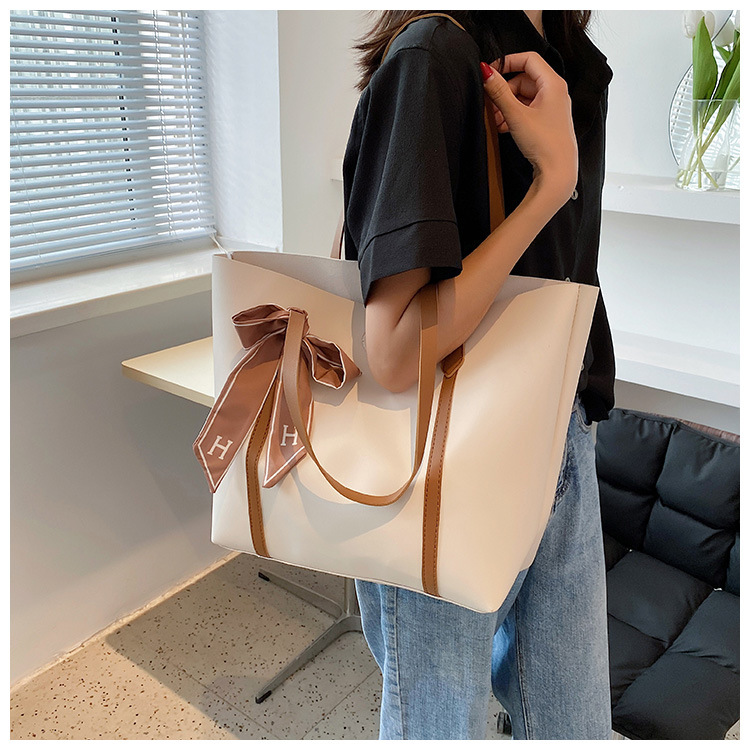 Leisure and Fashion Tote Ladies Shopping Bags Simple Design Women Pu Leather Handbags(图6)