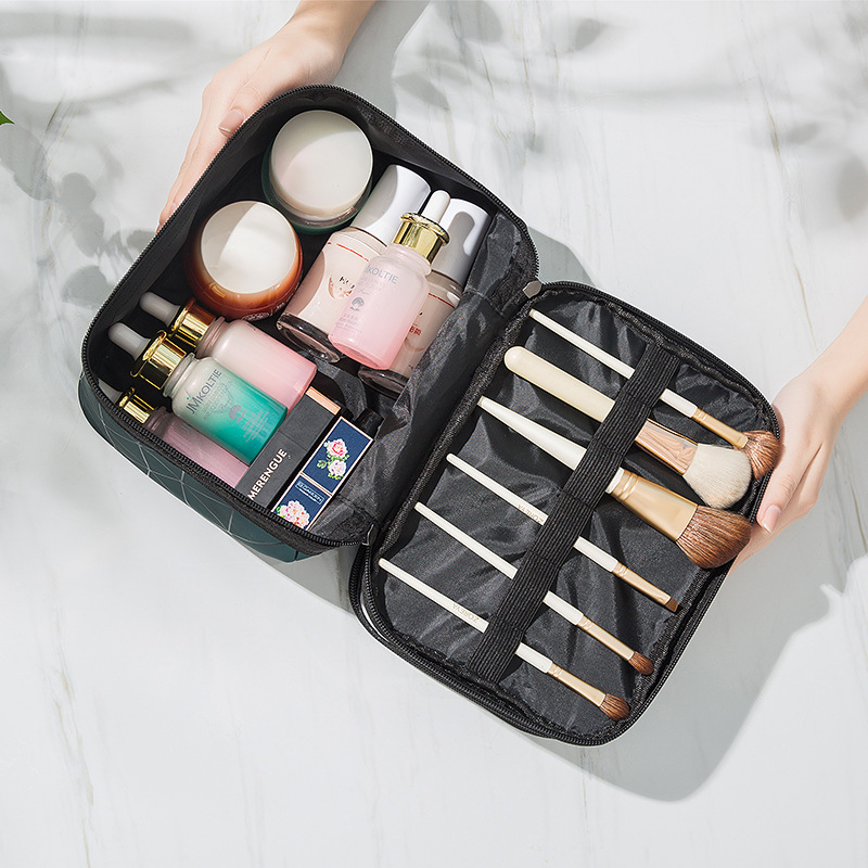 Custom Waterproof Large Cosmetic Bags PU Zip Pouch Beauty Travel Makeup Bag Pink Leather Makeup Bag(图5)
